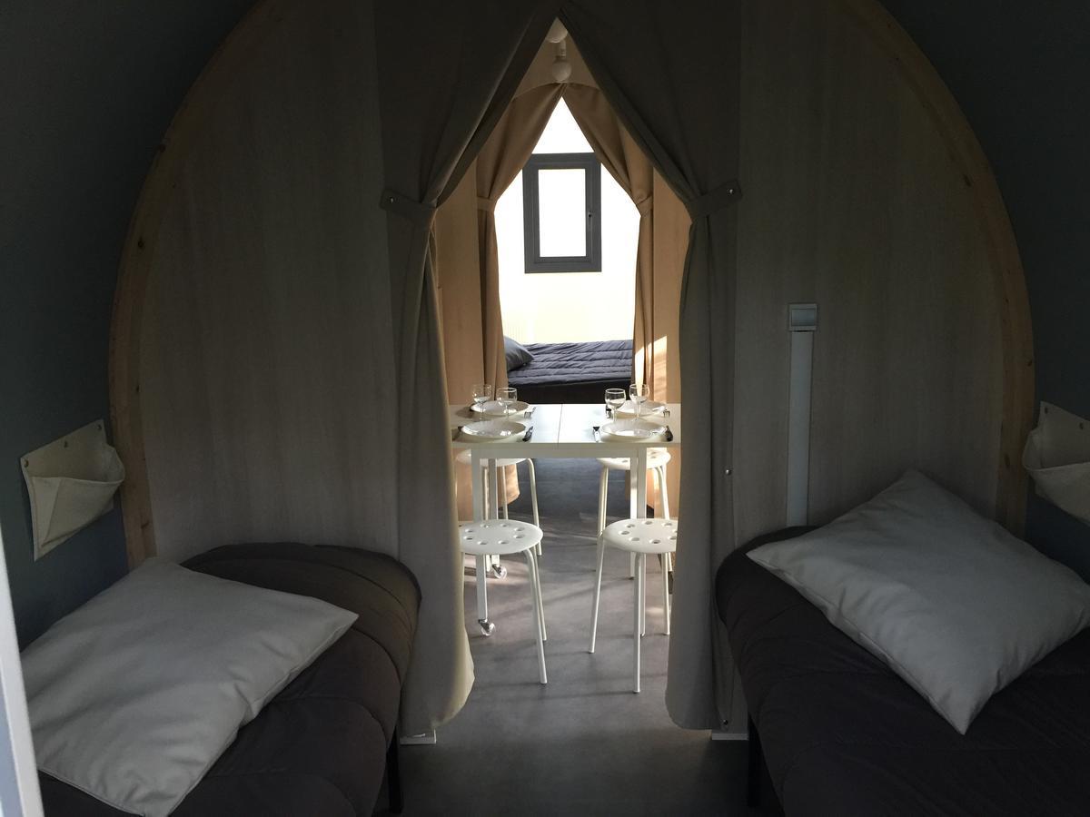Camping La Chesnays 호텔 방데 몽탈리베 외부 사진