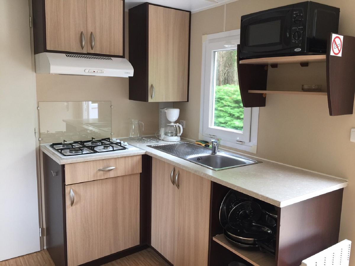 Camping La Chesnays 호텔 방데 몽탈리베 외부 사진
